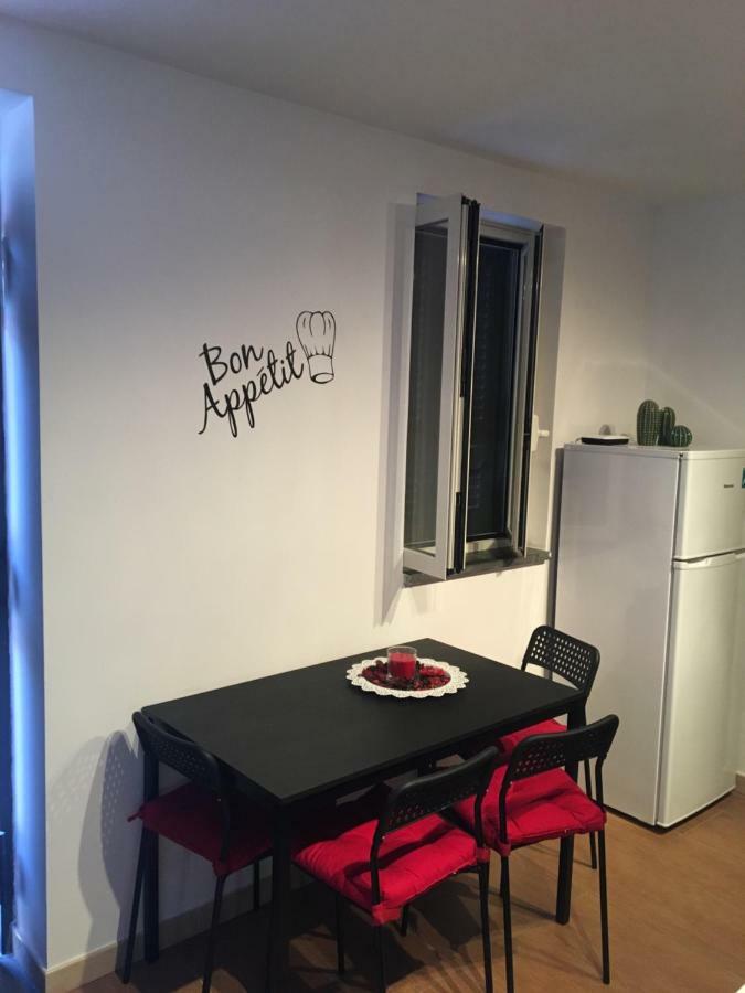 Отель Il Cuore Di Napoli Экстерьер фото